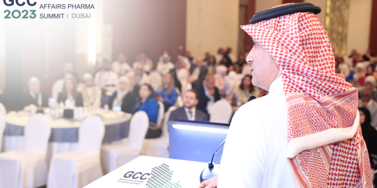 “قمة الخليج للشؤون الدوائيّة” تناقش أبرز اللوائح التنظيمية والابتكارات الدوائيّة في المنطقة بحضور صنّاع القرار وقادة الصناعة