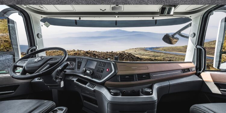 معيار جديد لشاحنات النقل الثقيل عالية الجودة في الصين: شاحنة “دونغ فينغ جي إكس” التي تخلق قيمة أكبر للعملاء