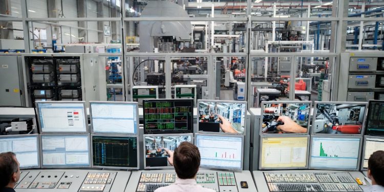 $380 Billion by 2035 — How IT/OT Convergence, Industrial IoT, and AI Are Transforming Critical Infrastructure